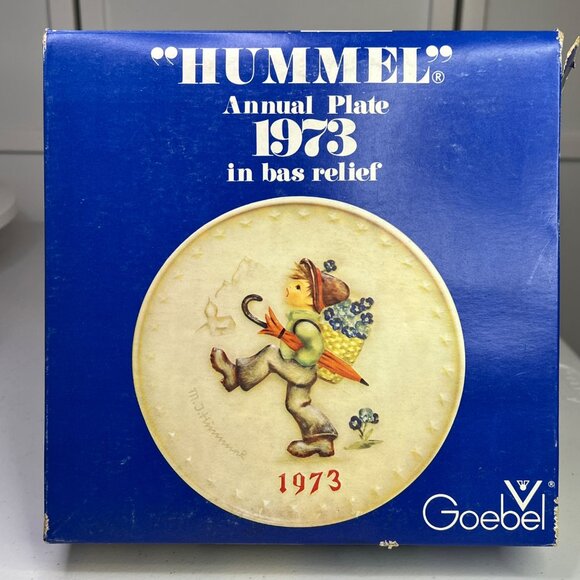 Hummel Globe Trotter Annual Plate 7.5" Hand-Painted Germany w/Box - 1973 - Picture 2 of 6